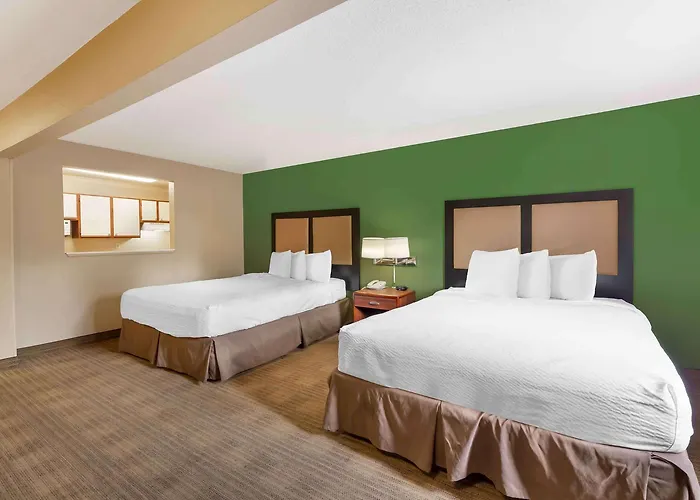 Hotel Extended America - - Killearn
